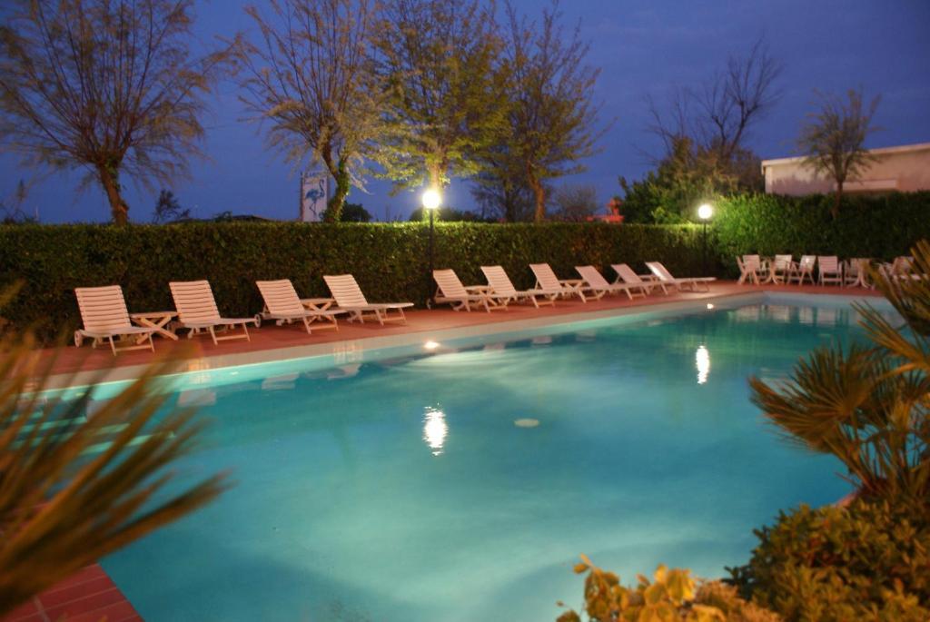 Hotel Granada Milano Marittima Esterno foto