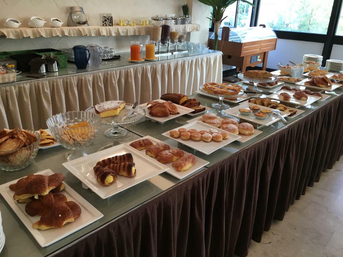 Hotel Granada Milano Marittima Esterno foto